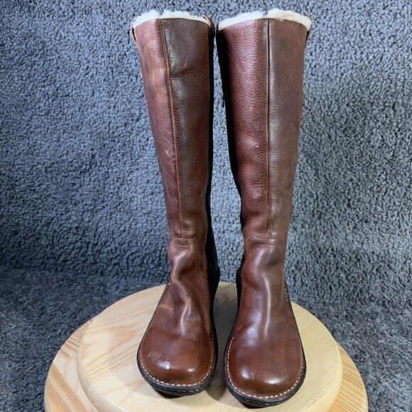 UGG Hartley Boots Womens Size 10 Leather Shearling Sheepskin Lined Wedge Heel - Picture 2 of 10